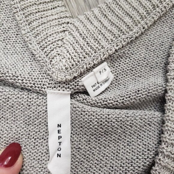 Melissa Nepton Cold Shoulder Sweater Sz S Grey - Picture 6 of 7